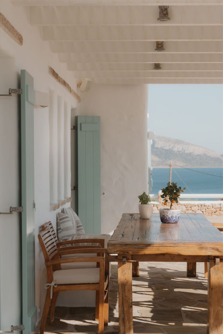 Cycladic Retreat