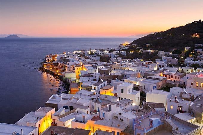 A Traditional Greek Health Retreat on Volcanic Nisyros