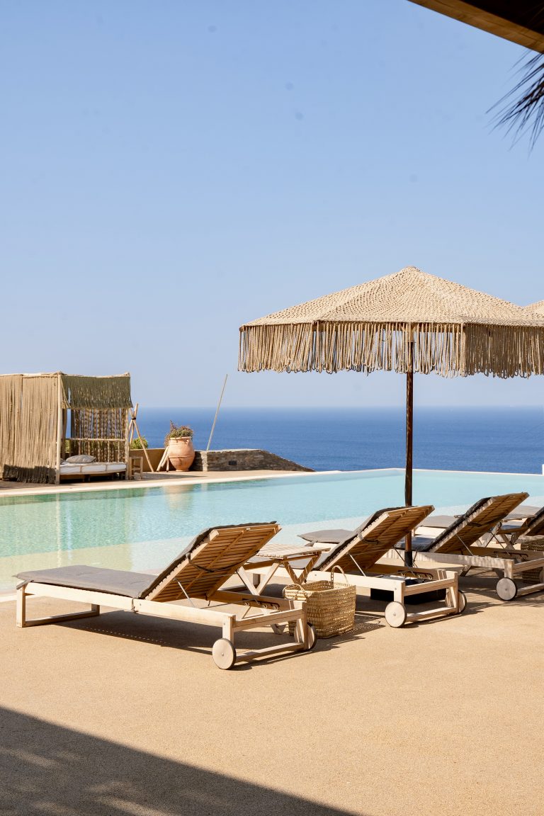 Heart-Led Luxury Yoga Retreat on the Island of Kéa