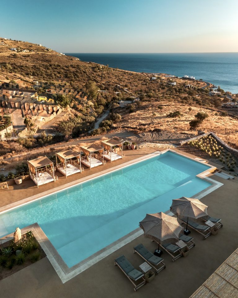 Heart-Led Luxury Yoga Retreat on the Island of Kéa